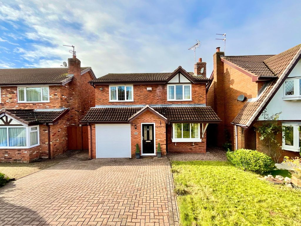 Property photo 1 of 18