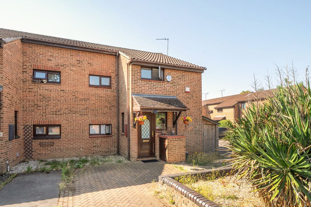Property photo 1 of 16 1481208-18-6A3E3E...