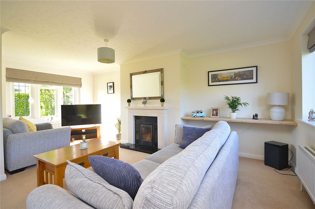 Property photo 3 of 16 Picture No. 14