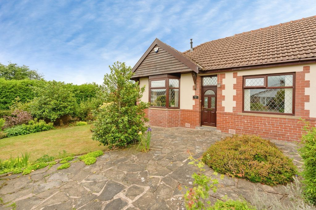 Property photo 1 of 30 Pbox-Img.Jpg