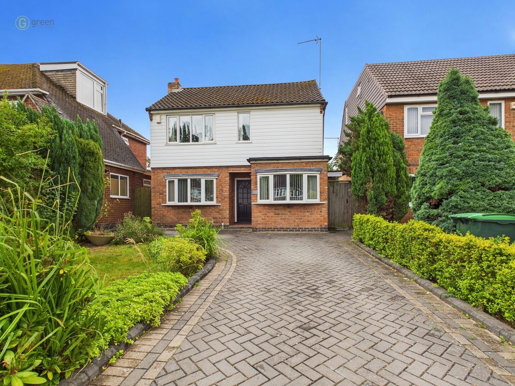 Property photo 1 of 45