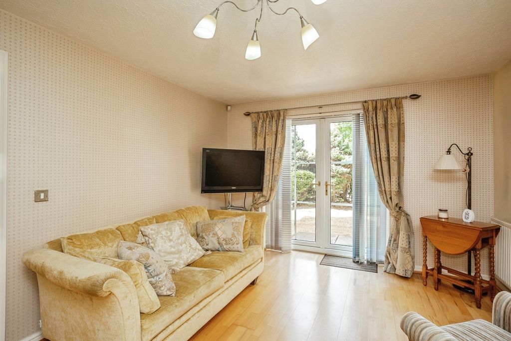 Property photo 2 of 18 Pbox-Img.Jpg