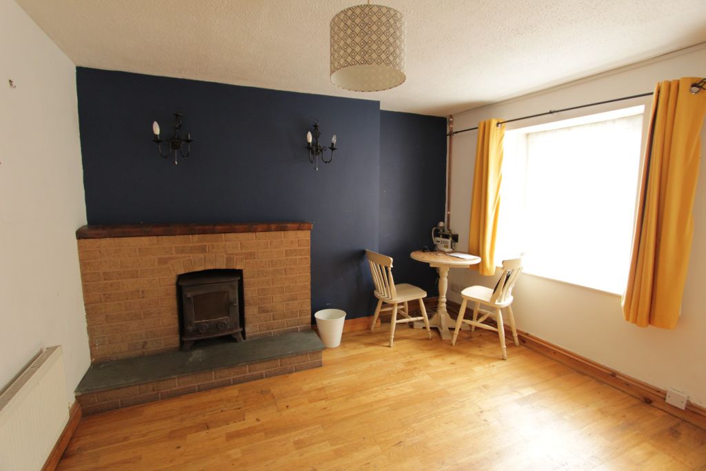 Property photo 3 of 10 Lounge/Diner