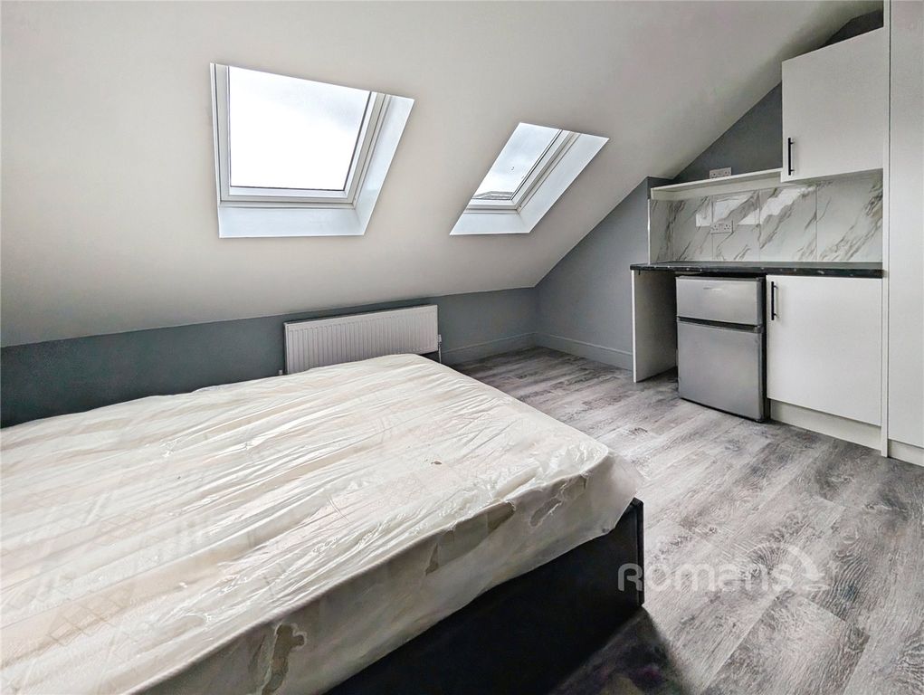 Property photo 3 of 7 Picture No. 04