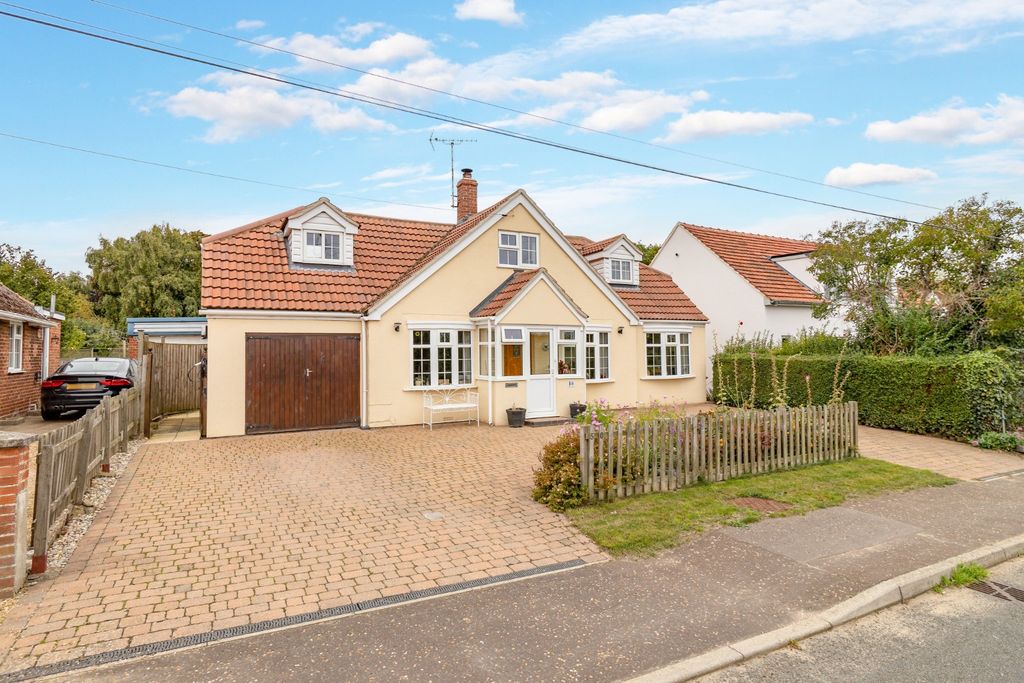 Property photo 1 of 31 4545792