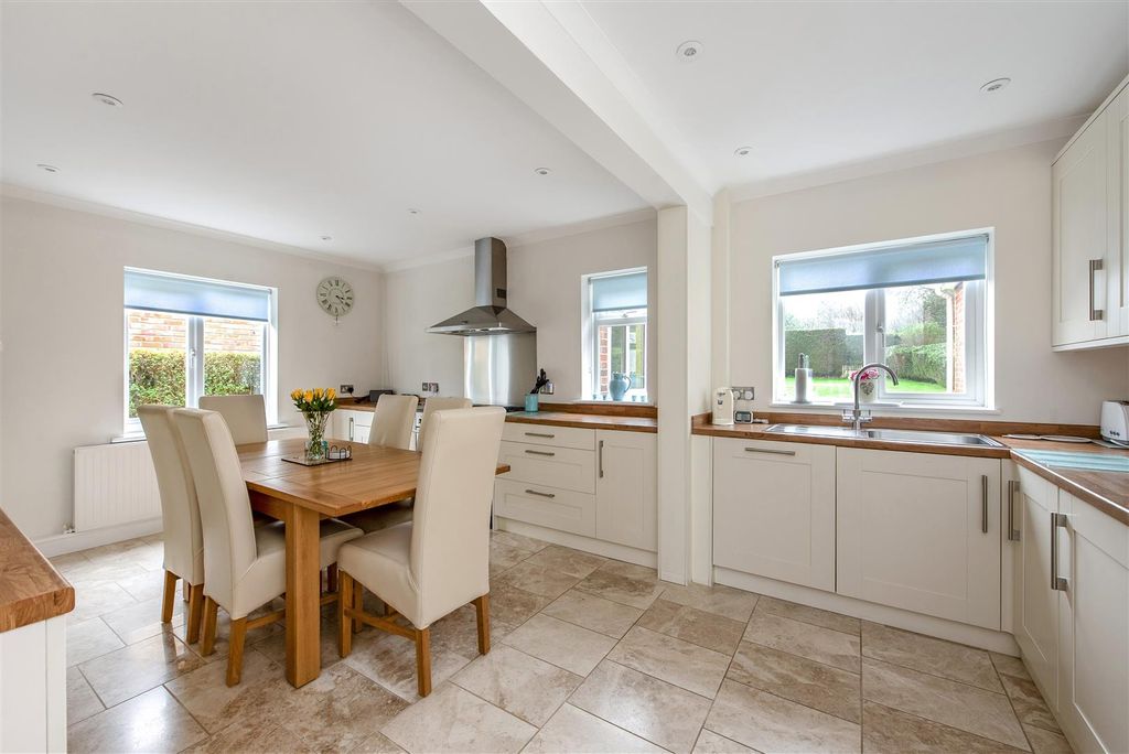 Property photo 3 of 18 Sketch_Ph10_6395827.Jpg