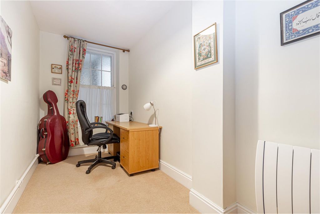 Additional image 26 of 3 bed flat for saleAbbey Road, Malvern WR14