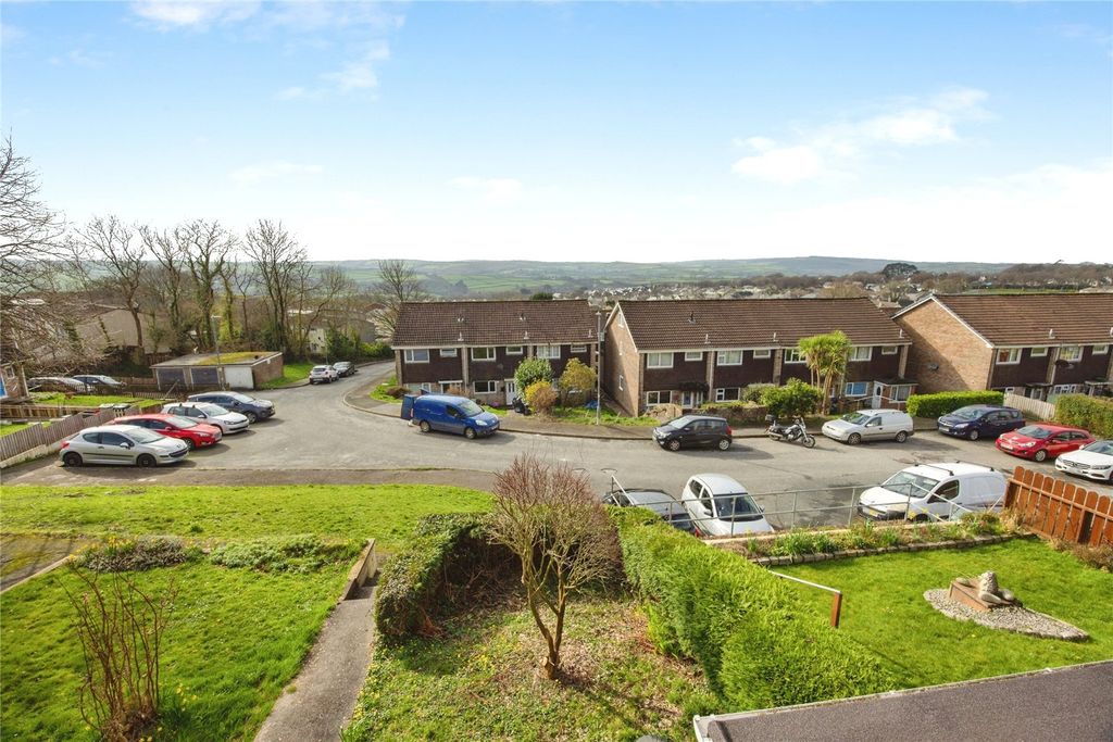 Property photo 3 of 16 Picture No. 23