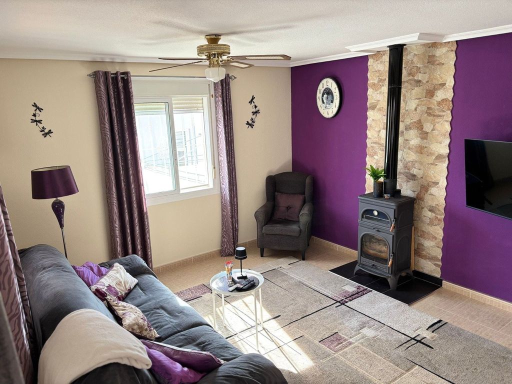 Property photo 3 of 50