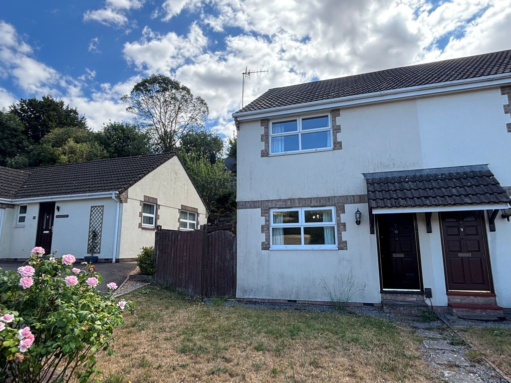 Property photo 1 of 8