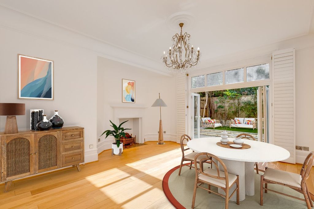 Property photo 1 of 10 Picture No. 18