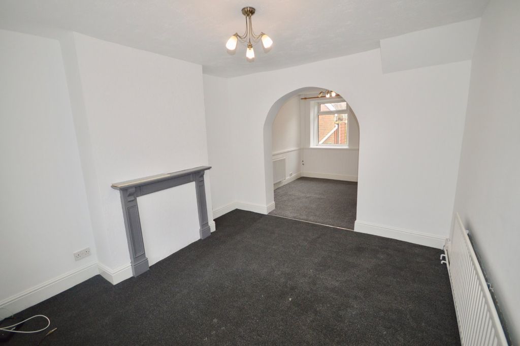 Property photo 3 of 10 Picture No. 34