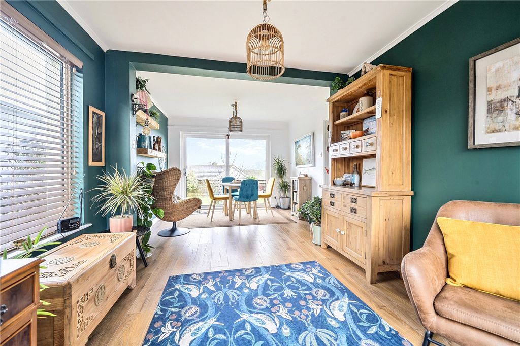 Property photo 3 of 17 Picture No. 13