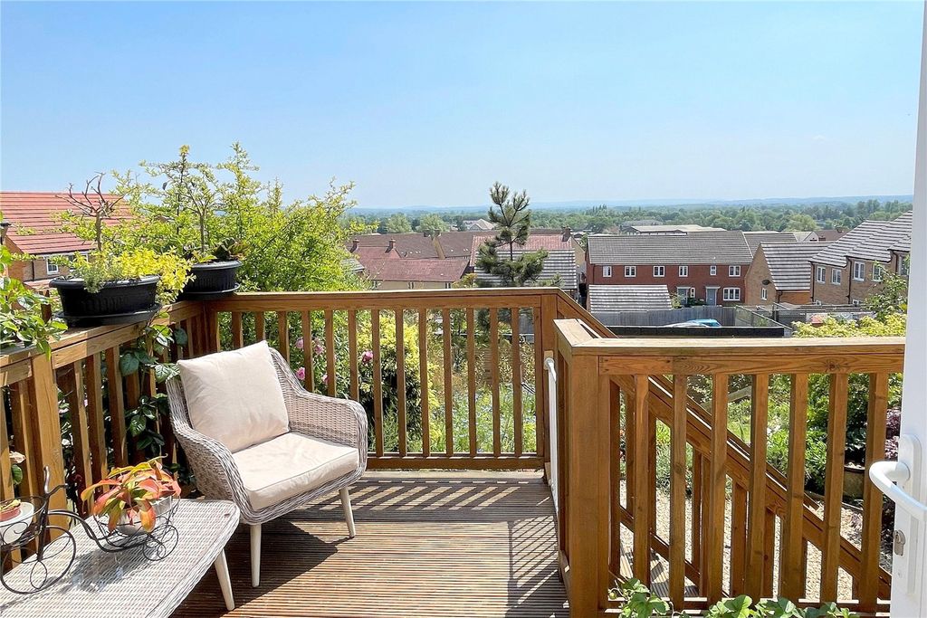 Property photo 2 of 13 Picture No. 03