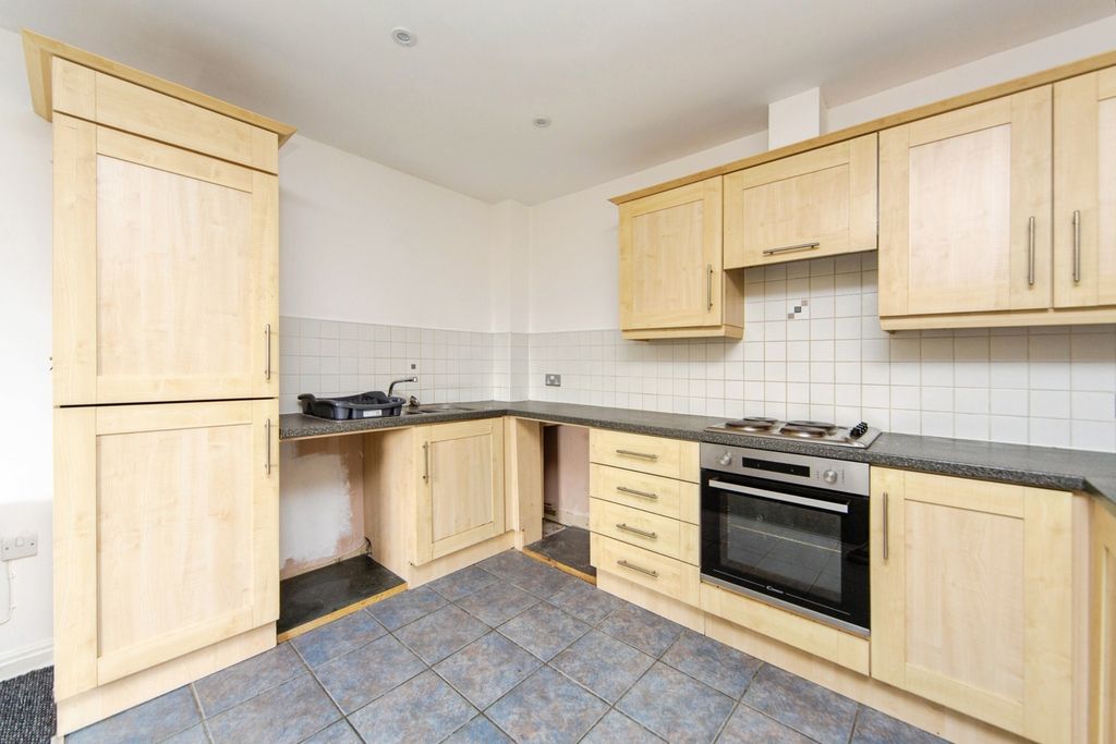Property photo 3 of 20 Pbox-Img.Jpg