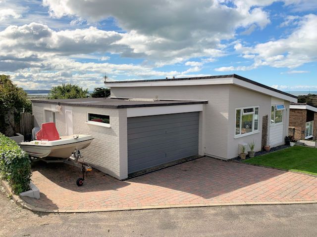 Property photo 1 of 33
