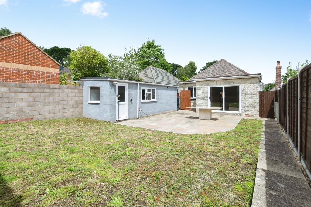 Property photo 2 of 11