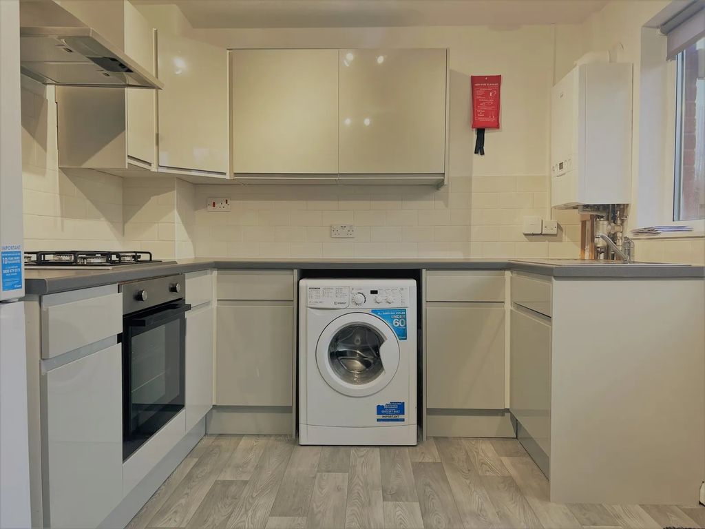 Property photo 3 of 6 Not Specified