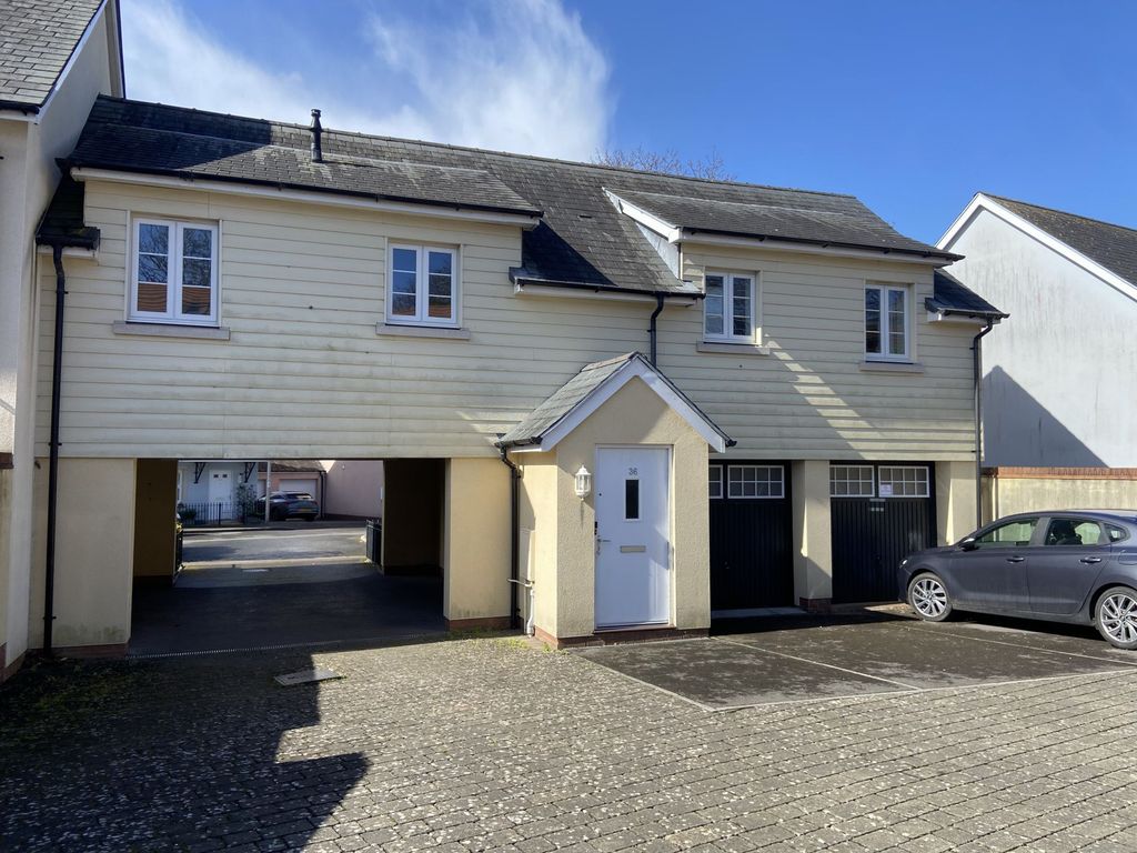 Property photo 2 of 9 Photo 2