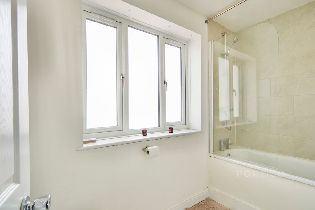 Property photo 3 of 20 Pbox-Img.Jpg