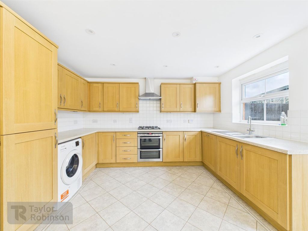 Property photo 2 of 13 Cam02600G0-Pr0603-Still003.Jpg