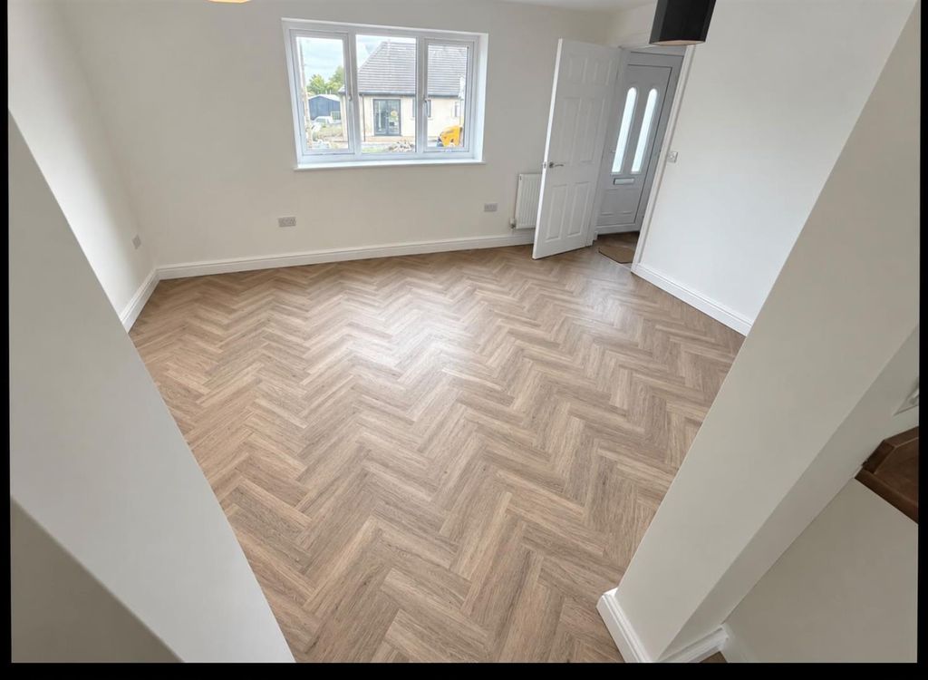 Property photo 2 of 7 Whatsapp Image 2026-09-23 At 15.07.46....Jpeg