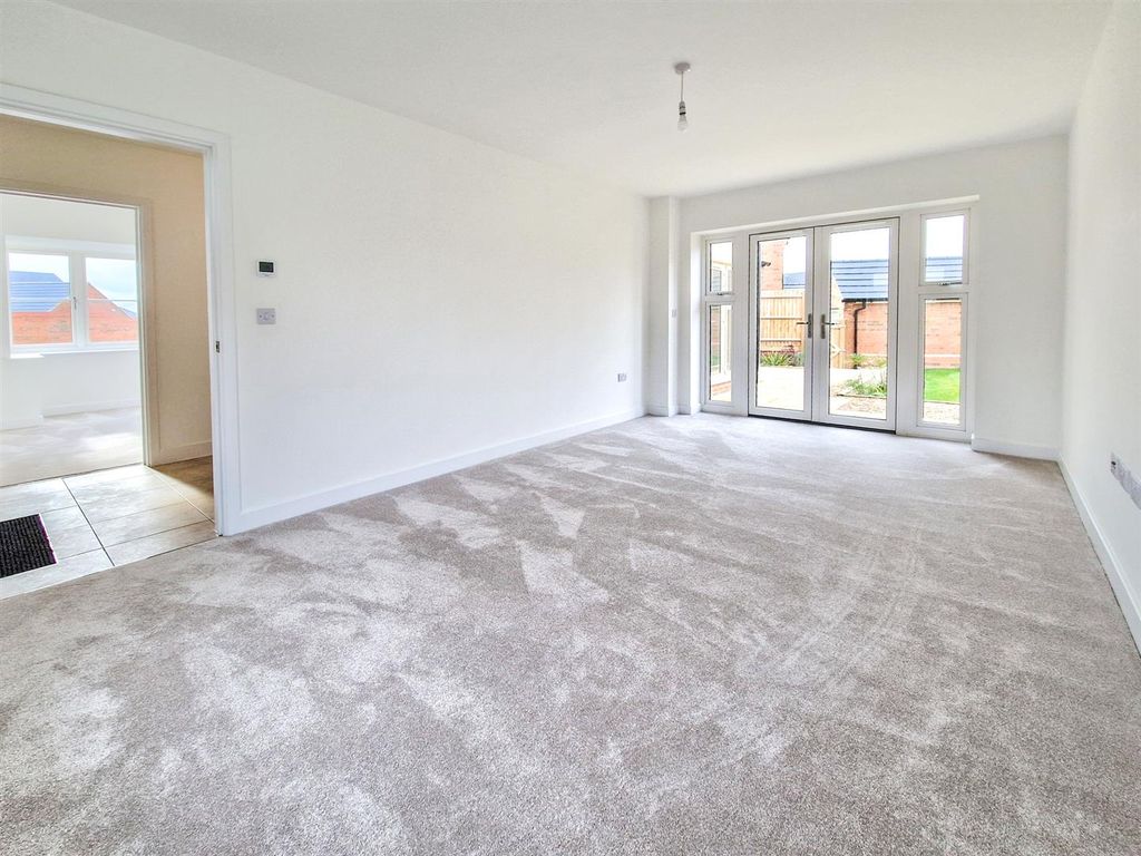 Property photo 2 of 23 1000078411.Jpg