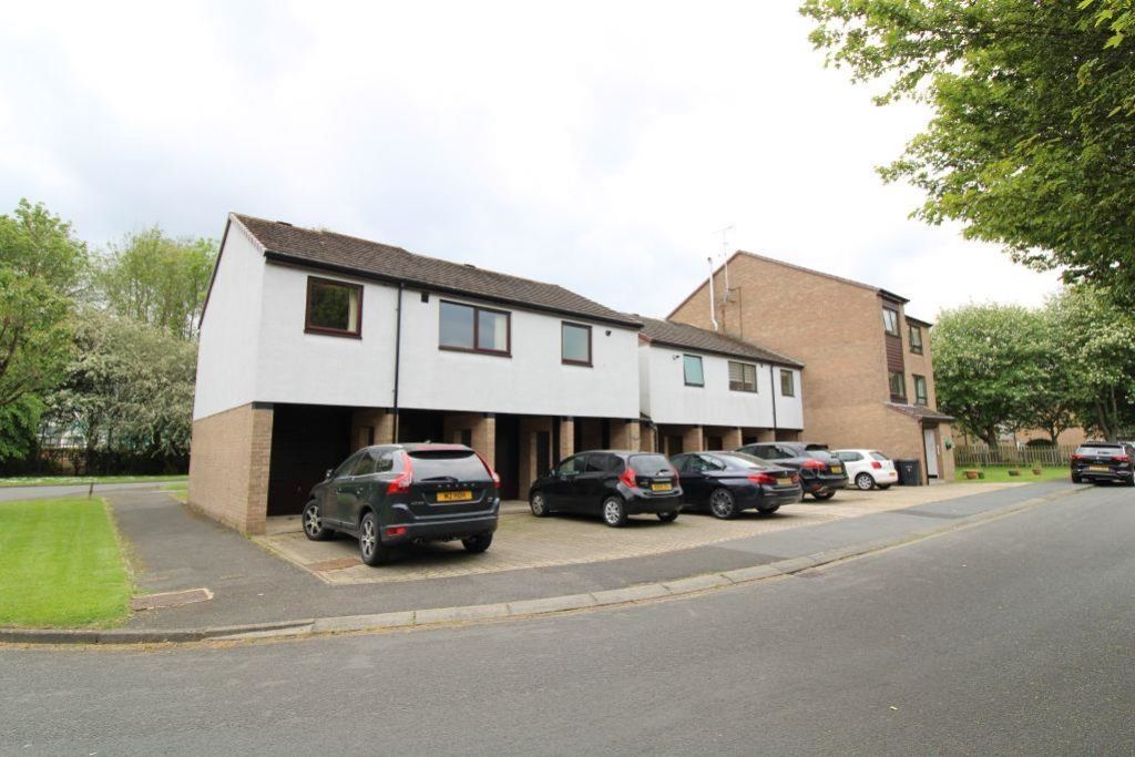 Property photo 2 of 12 17038799_85548241