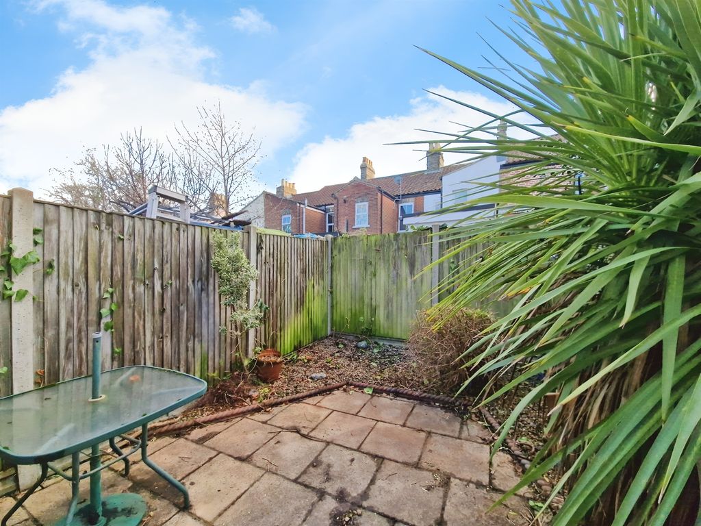 Property photo 2 of 15