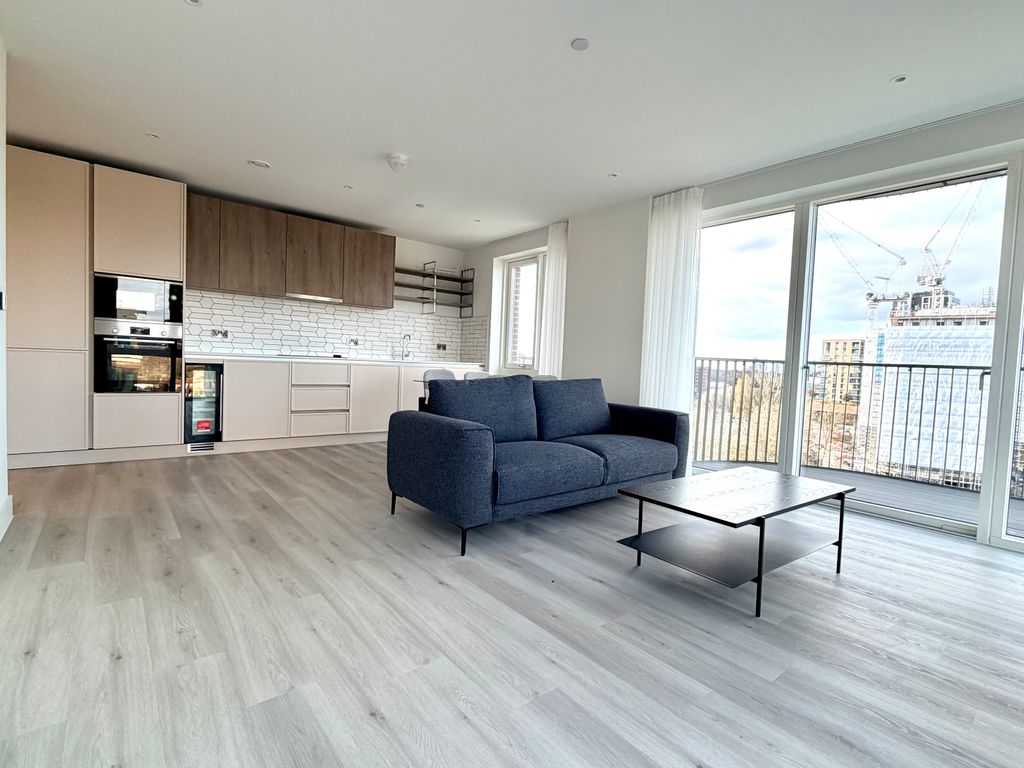 Property photo 3 of 14