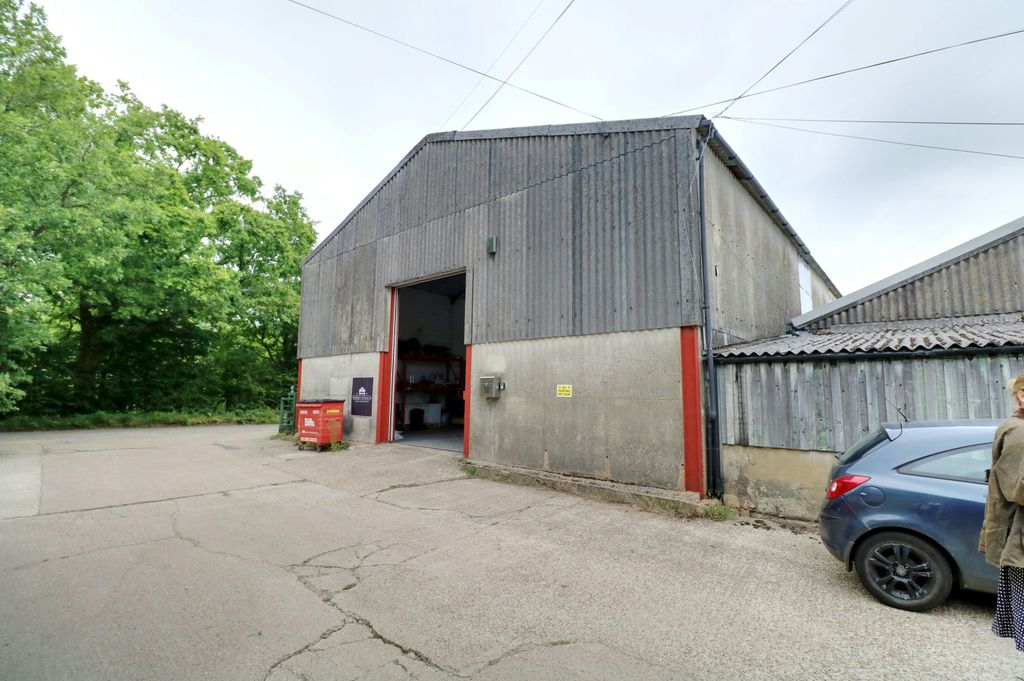 Property photo 1 of 3 External.Jpg