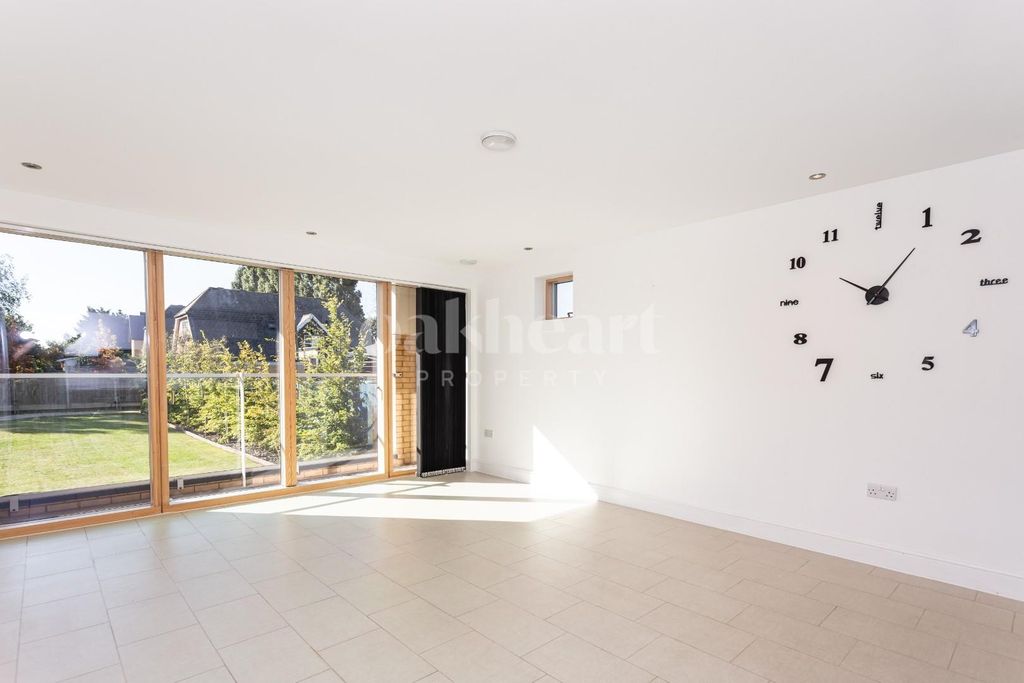 Property photo 2 of 9 Img_3105.Jpg