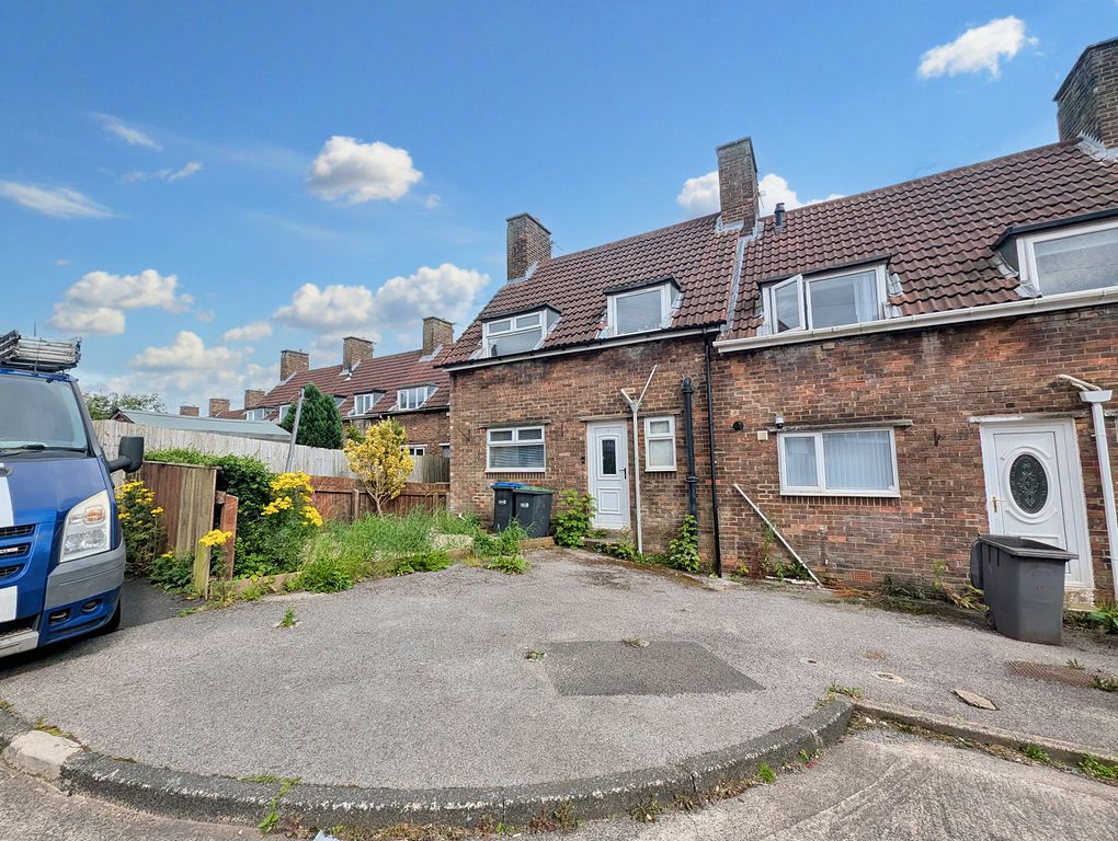 Property photo 2 of 18