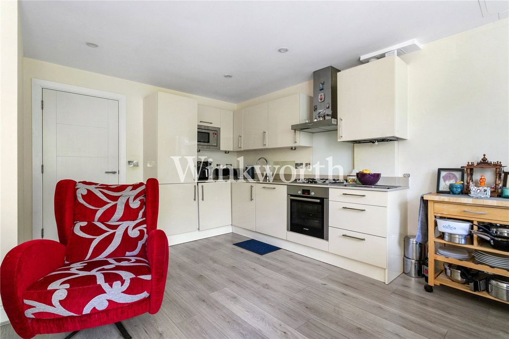 Property photo 3 of 12 Picture No. 03