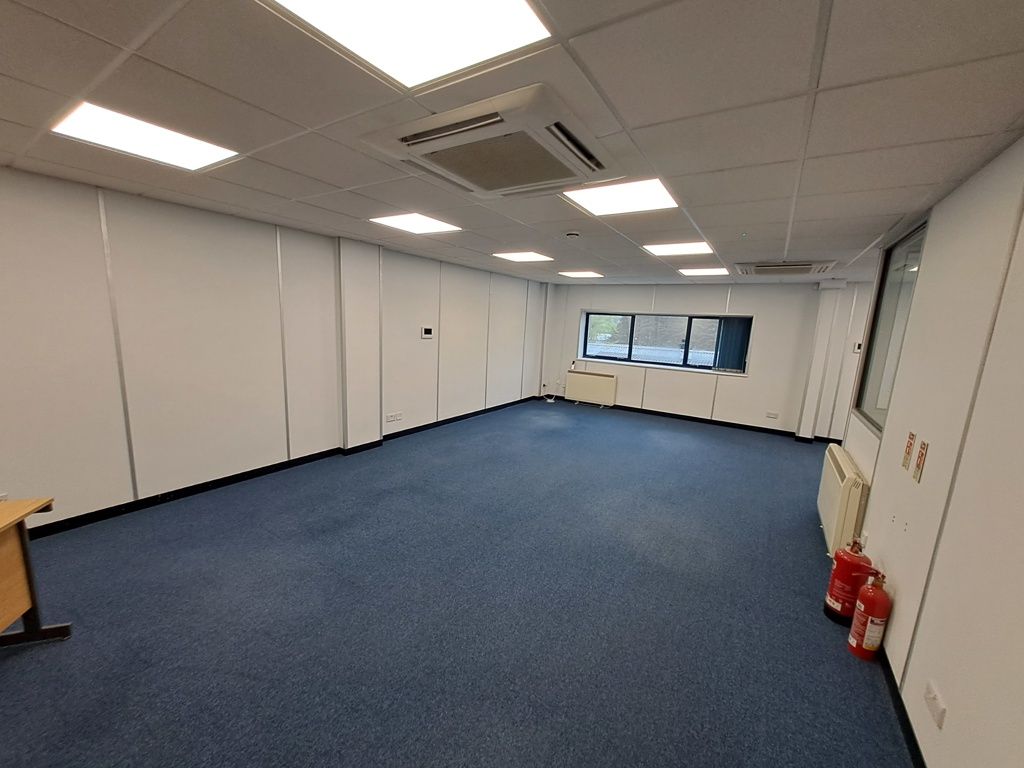 Property photo 3 of 19 Photo 18