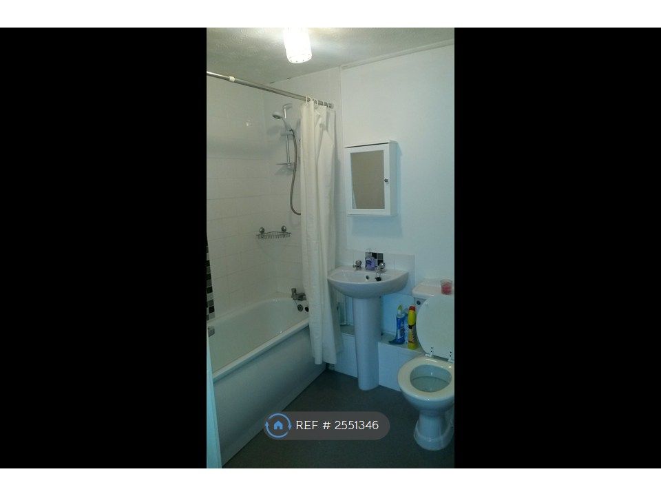 Property photo 2 of 3