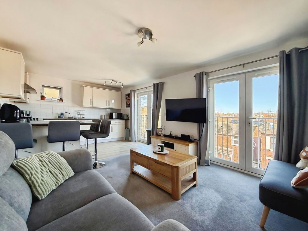 Property photo 2 of 13 Photo 4