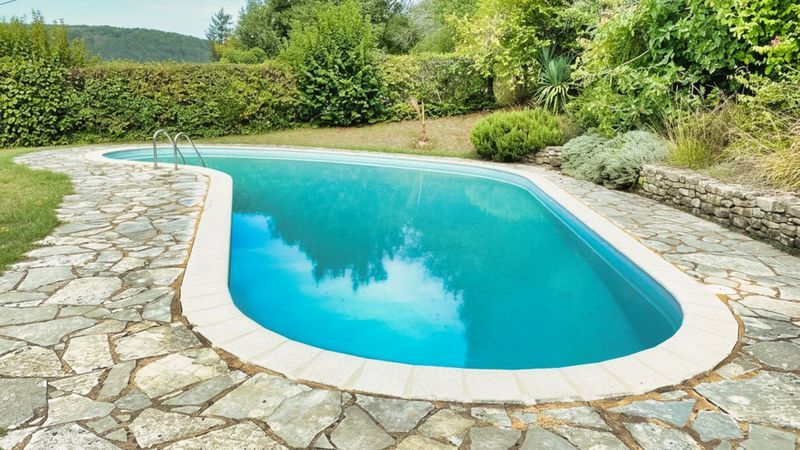 Property photo 3 of 14 Photo 3