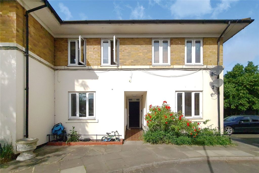 Property photo 1 of 9 Picture No. 17