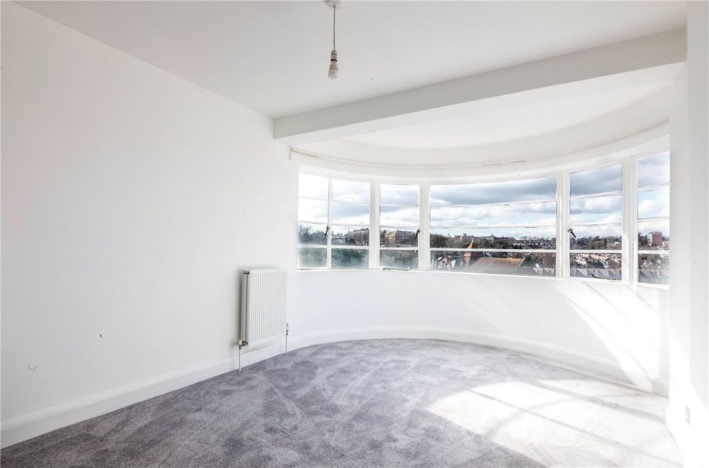 Property photo 2 of 8 Picture No. 09