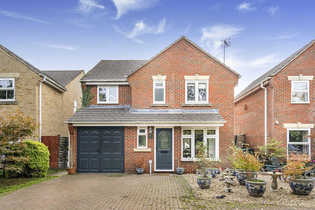 Property photo 1 of 17