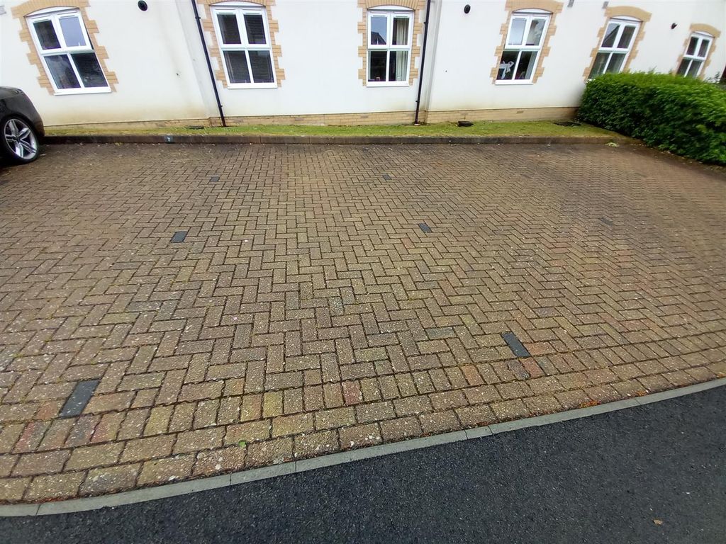 Property photo 3 of 8 2 Old School Parking.Jpg