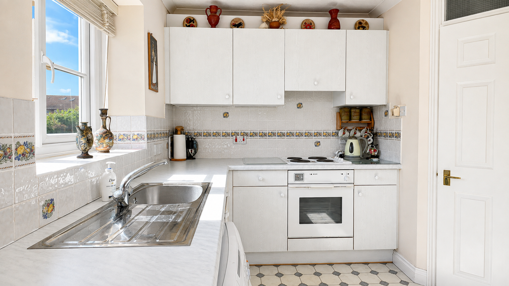 Property photo 3 of 13 2ce61c0A-F720-4Da1-9Bbb-cc7B6Ed8064d (1)