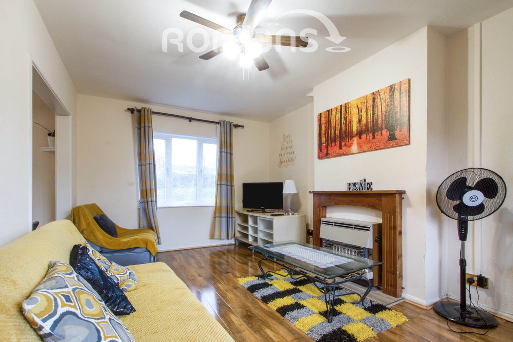 Property photo 1 of 10 69E5A593-A929-4710-B