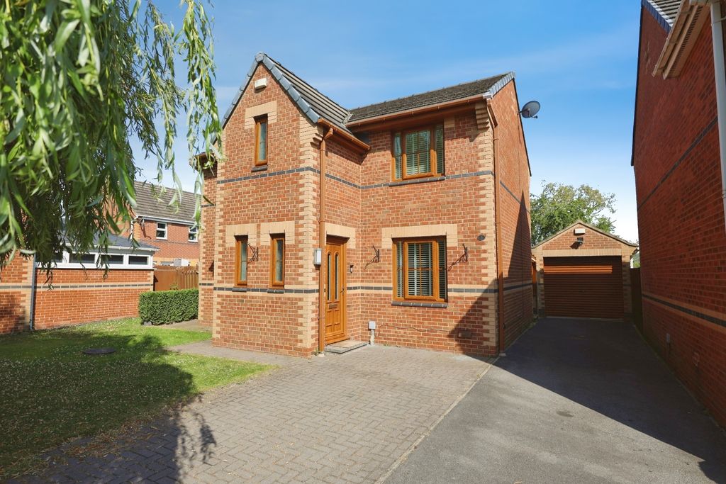 Property photo 1 of 19 Pbox-Img.Jpg