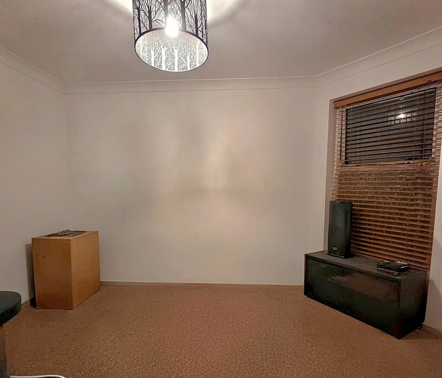 Property photo 3 of 5 Photo-2025-11-14-19-06-06