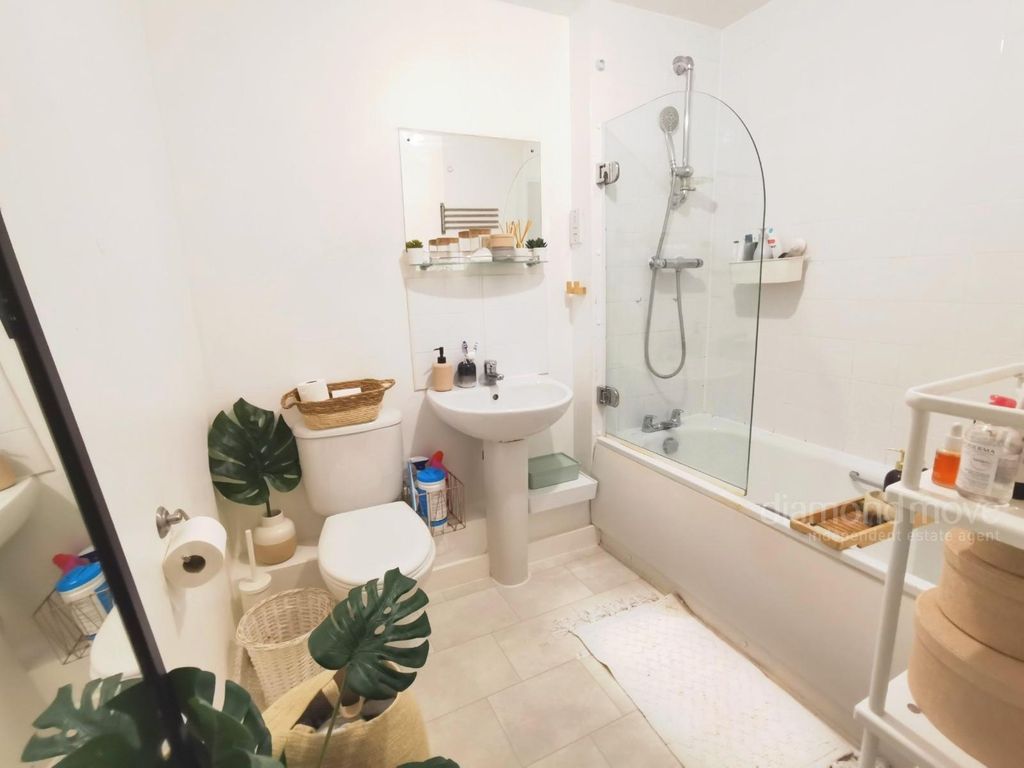 Property photo 3 of 5 Photo 3