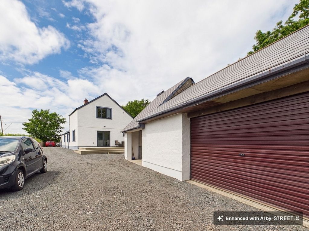 Property photo 1 of 38