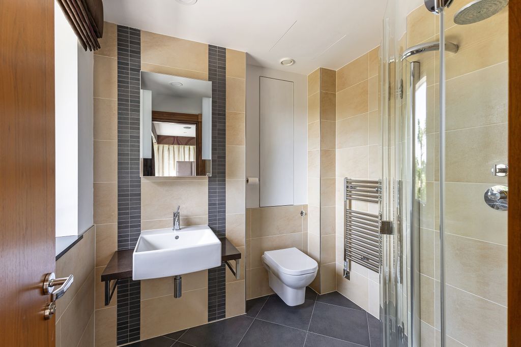 Additional image 24 of 2 bed flat for saleCharters Road, Sunningdale, Berkshire SL5