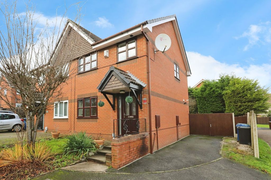 Property photo 1 of 35